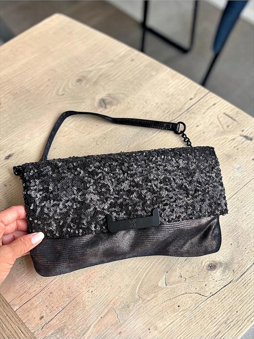 Simply Vera Wang Sequin Shoulder | Clutch in Black